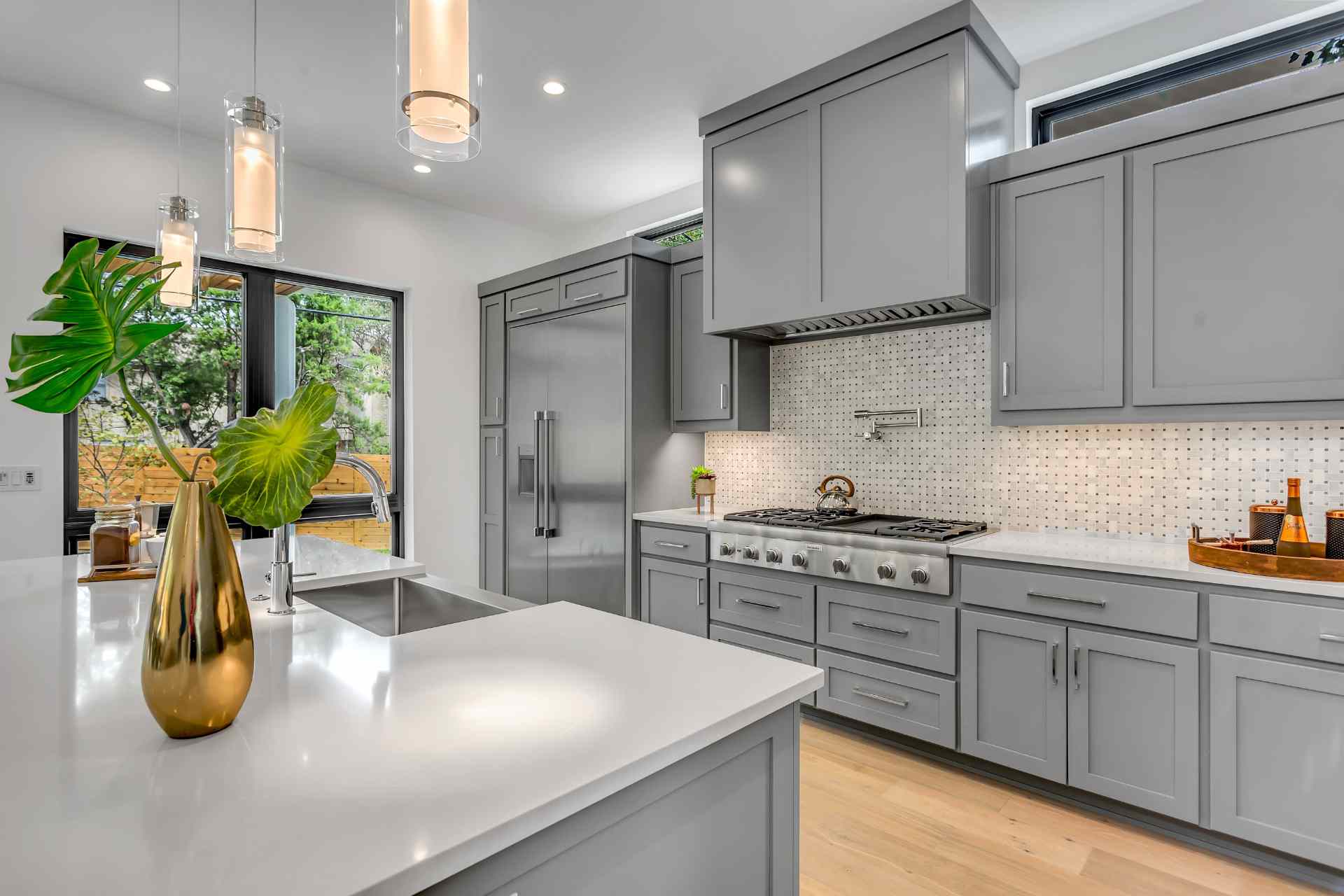 How To Get a Cabinet Finish Like a Pro: 8 Steps To a Professional Cabinet Paint Job